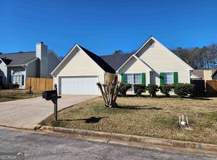 5927 Farmbrook Ln, Rex, GA 30273
