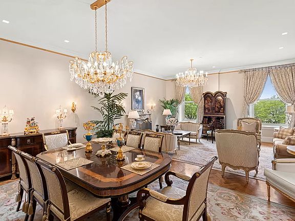 2nd image of 1 Central Park S #601