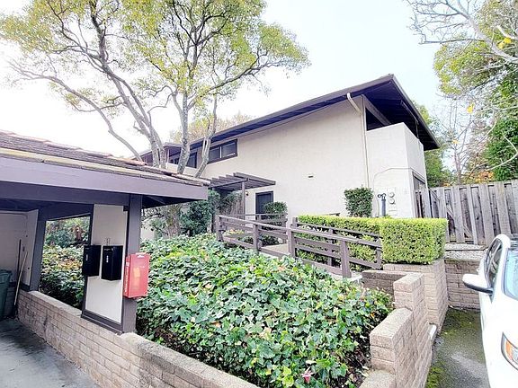 2nd image of 2341 Buena Vista Ave #B