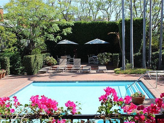 Pool deck with seating