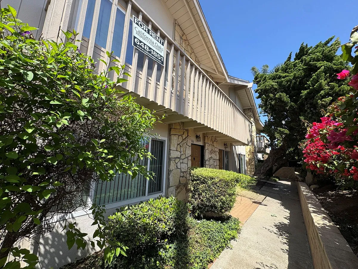 Building Photo - 3135 Harbor Blvd
