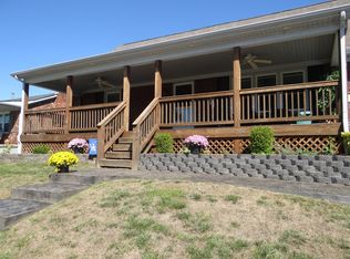 597 Stonehaven Dr, Lexington, KY 40505