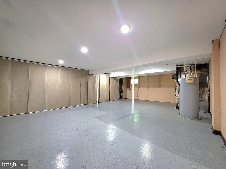 2215 Collingwood Rd — Photo 43