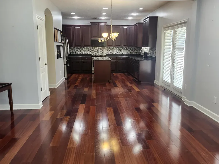 201 Edgeford Ct — Photo 13