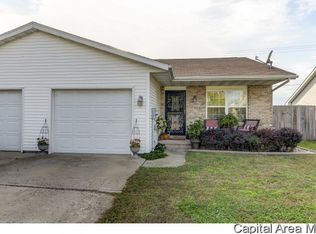 4405 Venetian Dr, Springfield, IL 62703