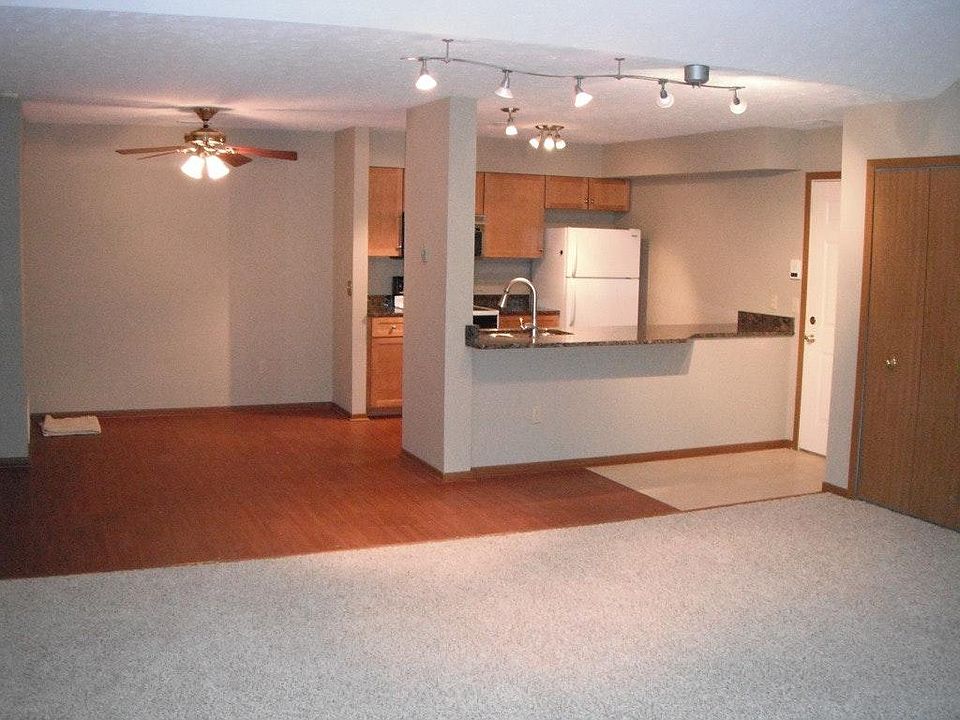 1st image of 8609 Scenicview Dr APT 206