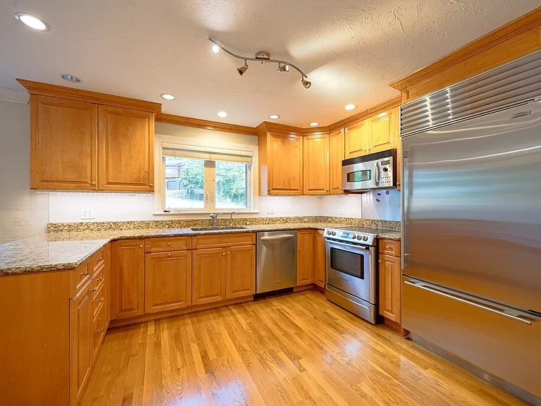6 Peach Tree Ln #6 — Photo 10