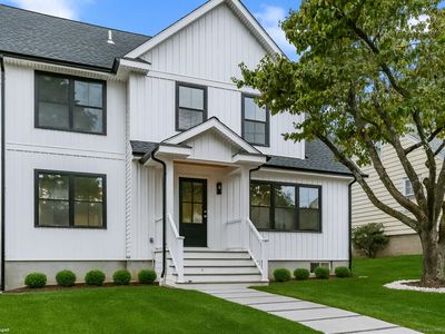 251 Soundview Avenue, Fairfield, CT, 06825