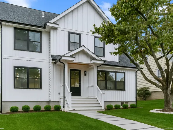 251 Soundview Avenue, Fairfield, CT 06825