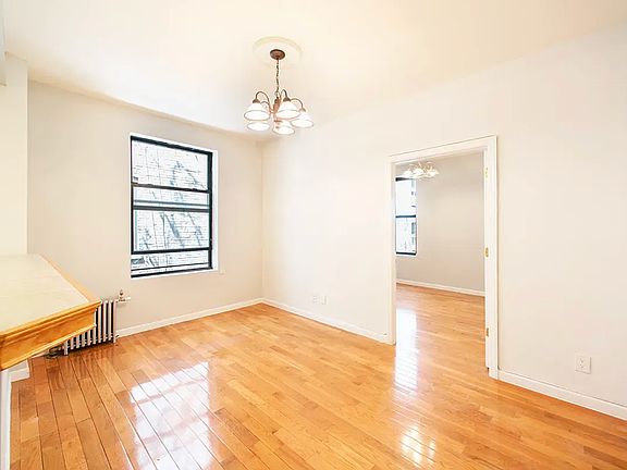 3rd image of 531 W 151st St #20