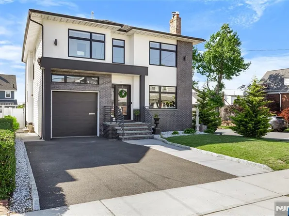 35 6th St, North Arlington, NJ 07031