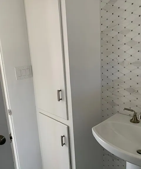 Bathroom storage cabinets