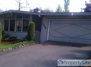 5823 NE 195th St, Kenmore, WA 98028