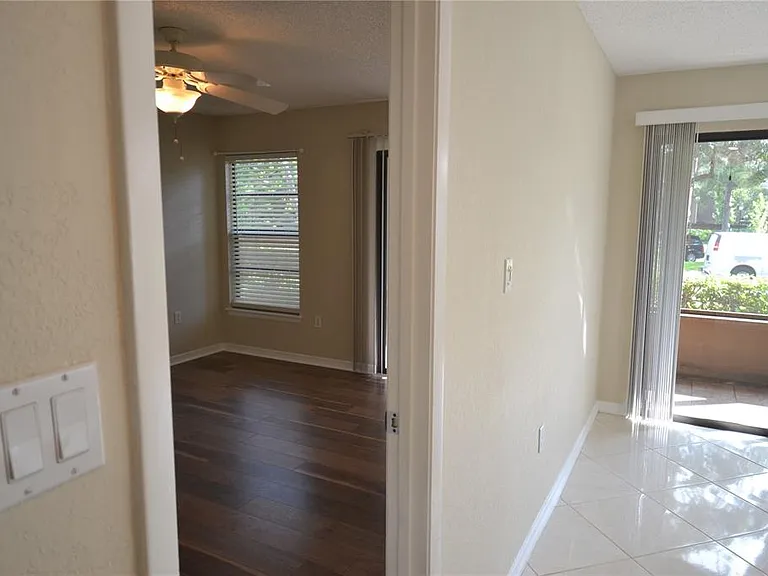 605 Lennox Rd W — Photo 11