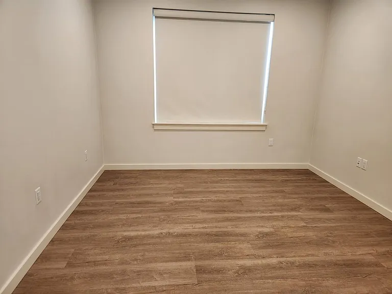 1534 Myers Ln #103 — Photo 11