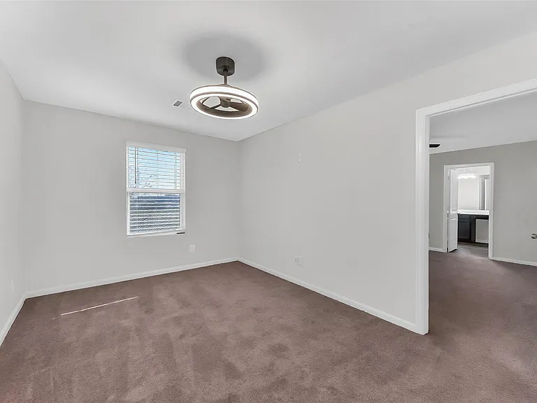 13534 Wembley Heights Dr — Photo 17