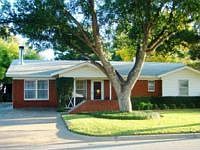 1st image of 1207 Shady Ln