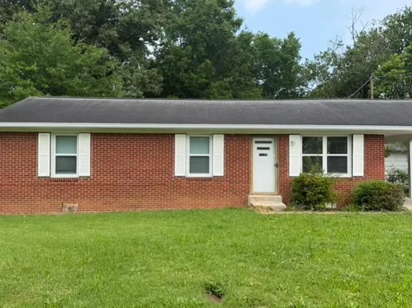 478 Woods Dr, Henderson, TN 38340