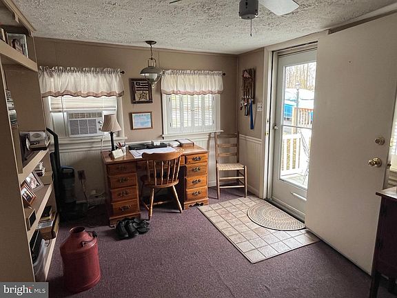 5th image of 23 Sumter Dr