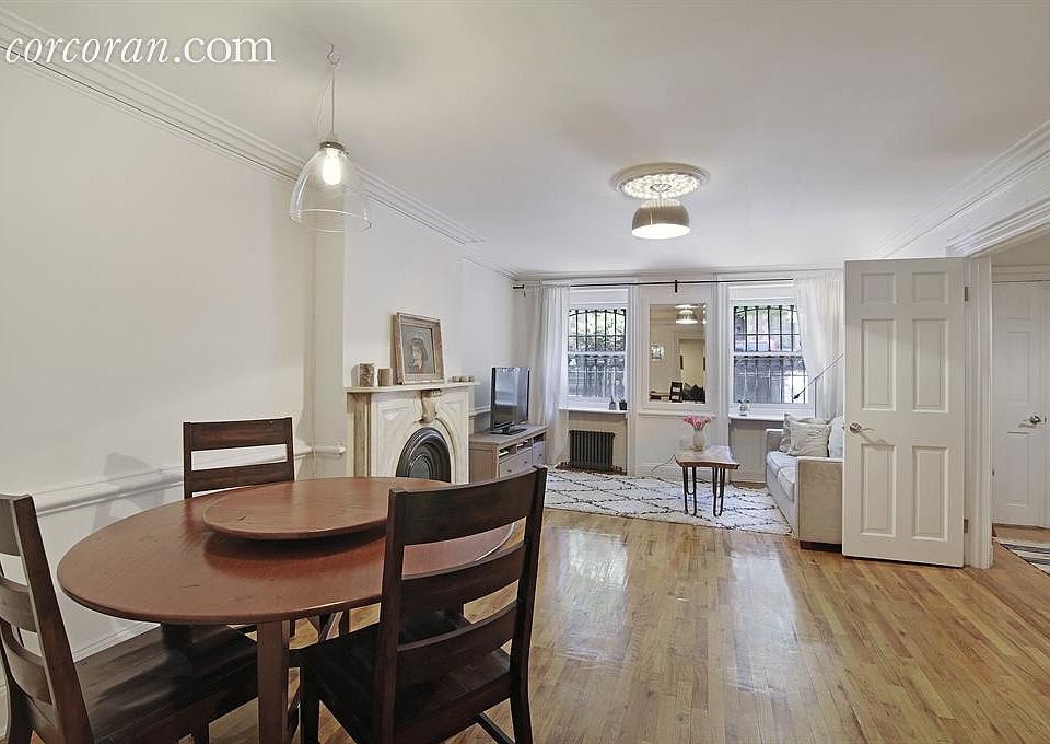 1st image of 73 Saint James Pl #1
