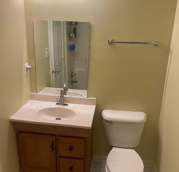 Front bathroom sink