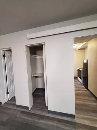 1 bed, $900 — Photo 3