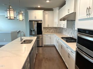 10530 Sablewood Dr #113, Raleigh, NC 27617