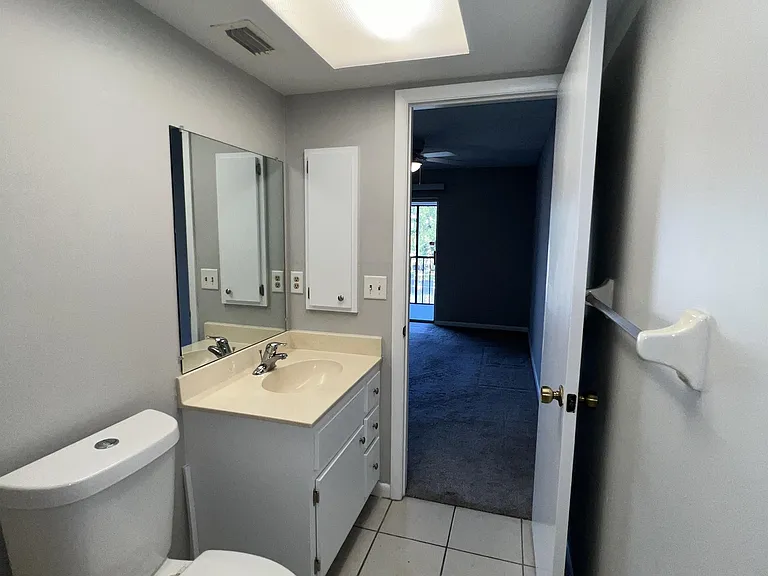 639 SE 13th Ave #120 — Photo 27