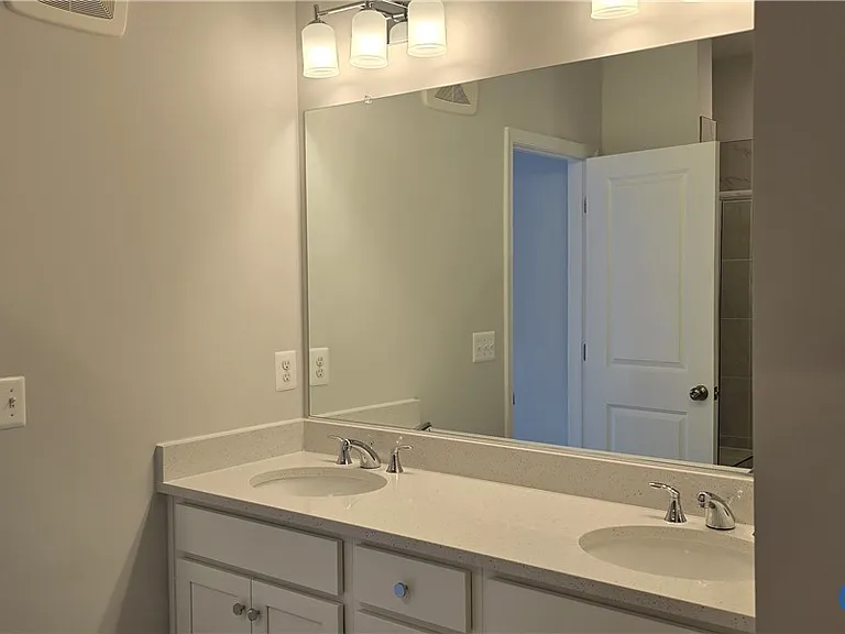13262 Garland Ln — Photo 10