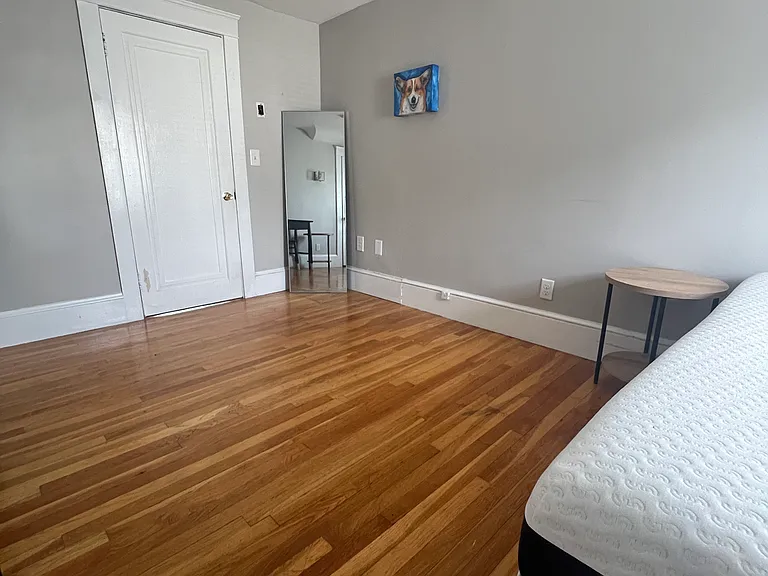 920 Reservoir Ave #2 — Photo 6
