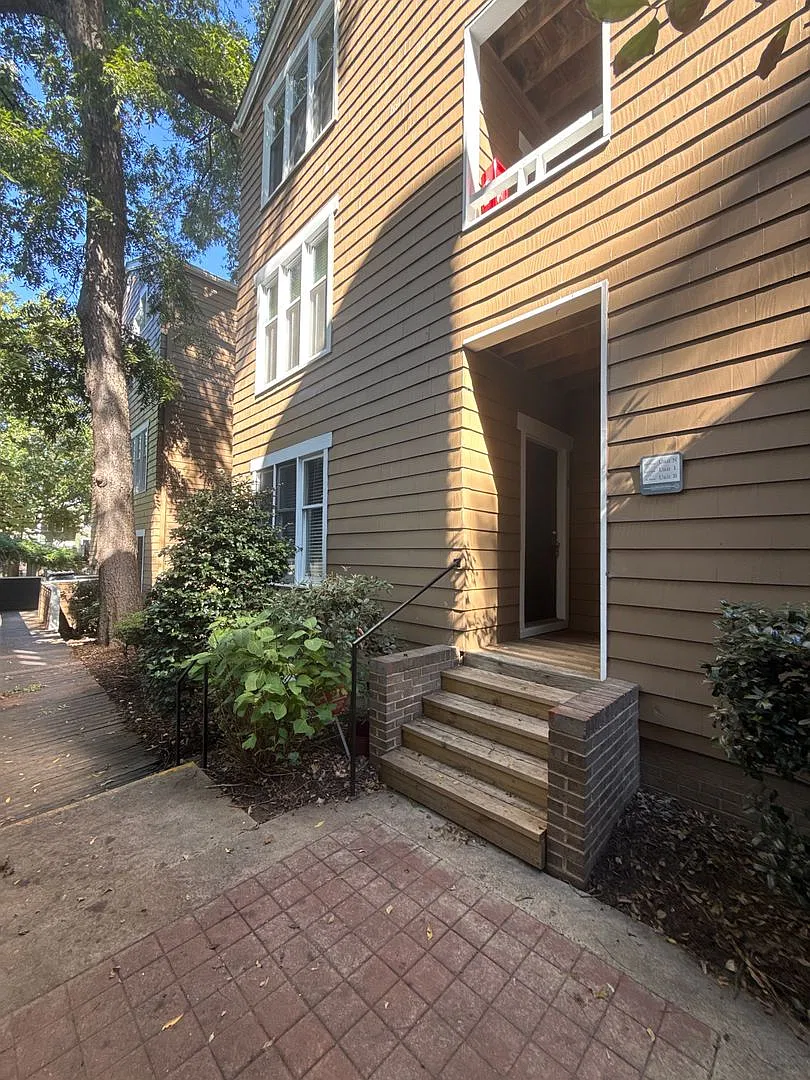 T.R. Lawing Realty Property — Photo 2