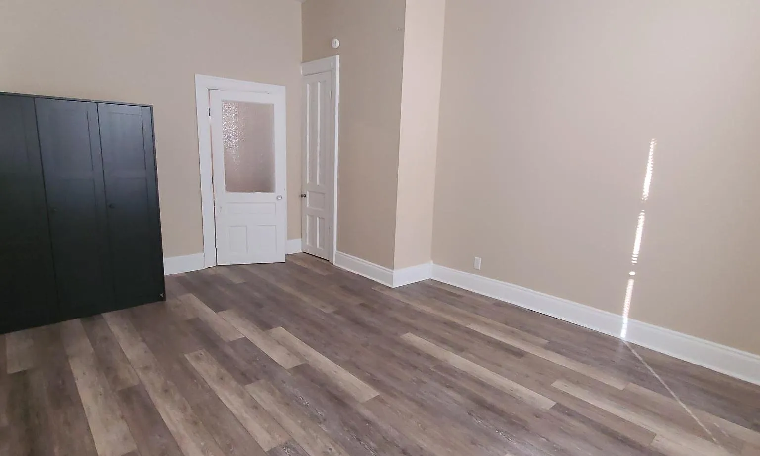 2 bed, 1100 sqft, $1,375 — Photo 4