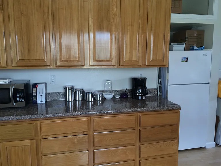 438 Baden Ave — Photo 5