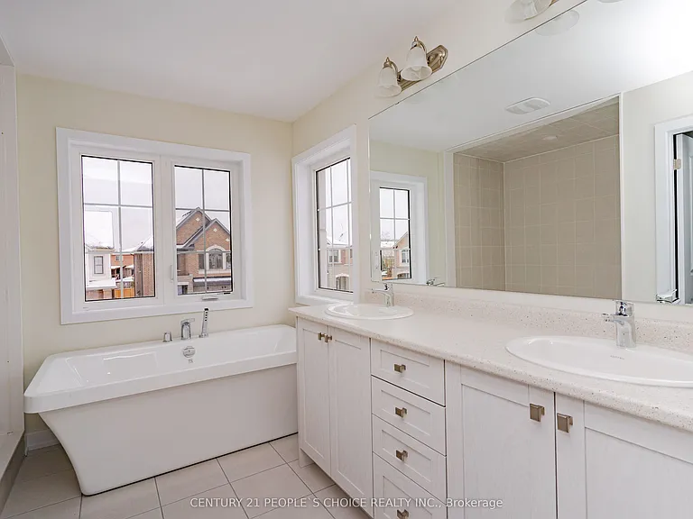 31 Garland Ave — Photo 25