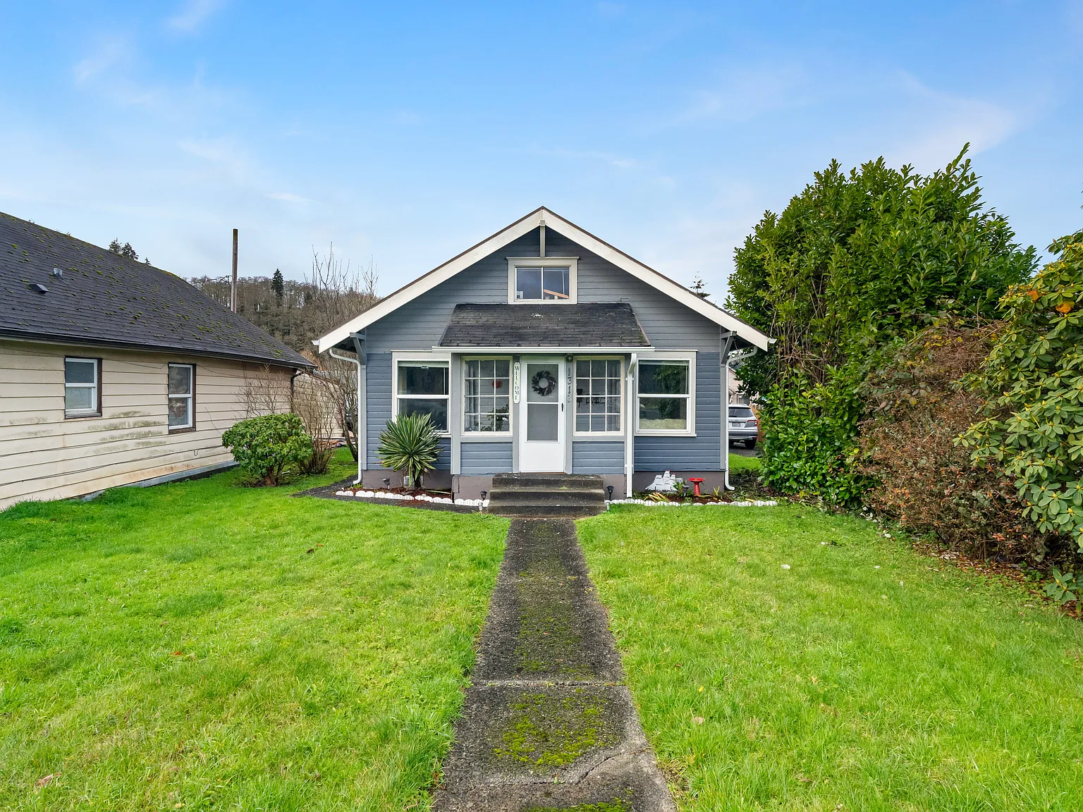 3 bed, 1140 sqft, $1,800 — Photo 1