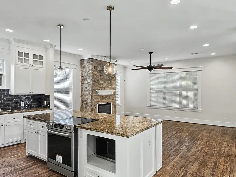 603 Archer St — Photo 5