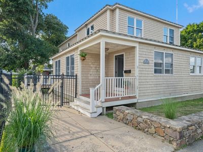 1 6th St, Hull, MA, 02045