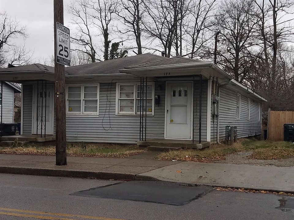 2nd image of 171 E 7th St #173