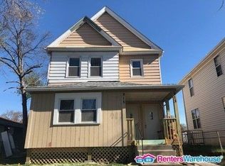915 Central Ave W, Saint Paul, MN 55104