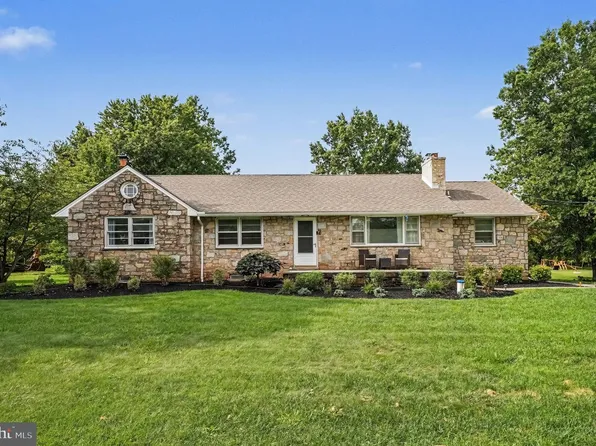 3422 Mill Rd, Collegeville, PA 19426