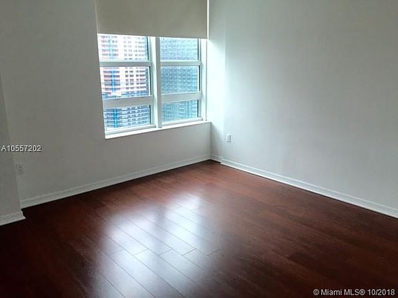 3rd image of 951 Brickell Bay Dr