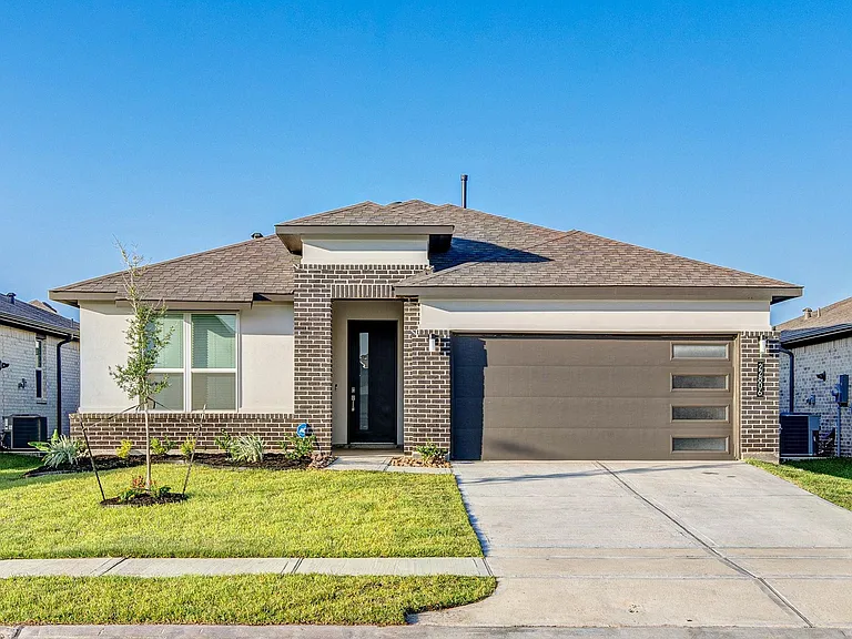 22806 Theodoli Dr — Photo 1