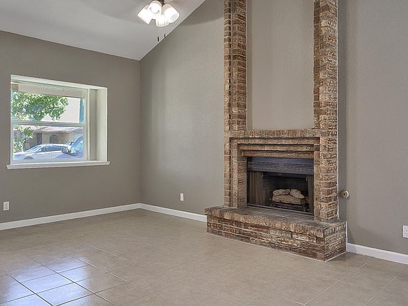 5th image of 6708 Heartstone Ct