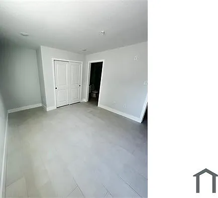 2100 N Front St — Photo 5