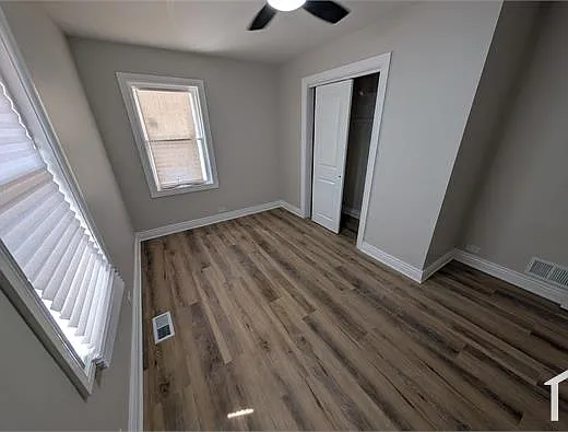 8305 S Seeley Ave — Photo 14