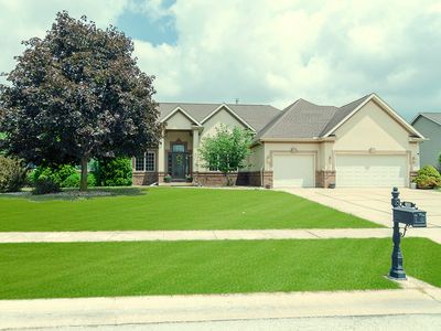 100 Walden Pond Blvd, Monticello, IL, 61856