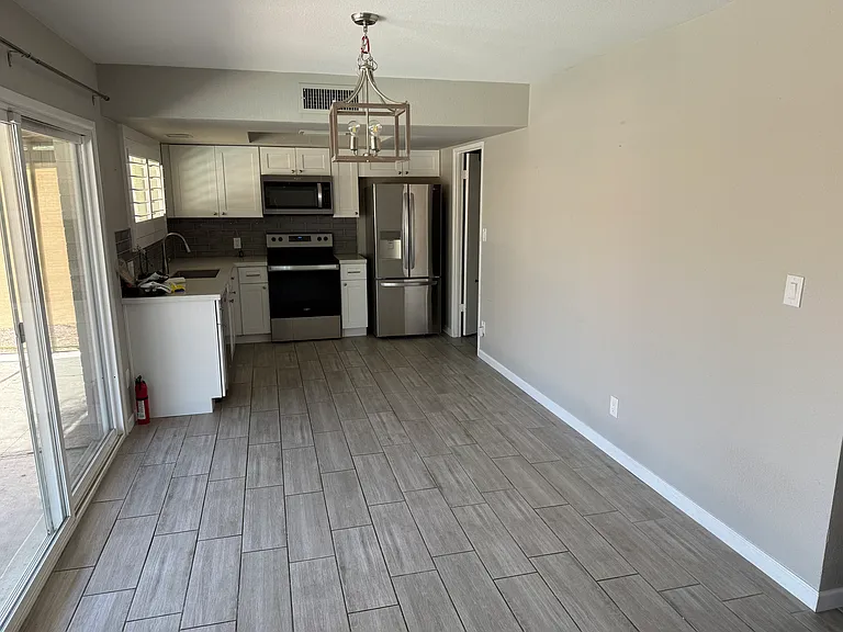 12401 N Columbine Dr — Photo 7