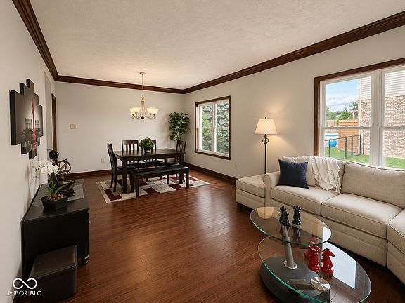 3rd image of 6272 Silver Moon Ct