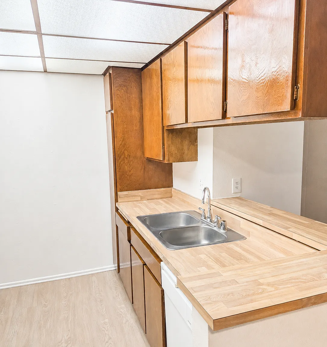 1 bed, $2,350 — Photo 1