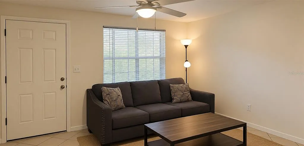 2 bed, 1.0 bath, 750 sqft, $1,495 — Photo 2